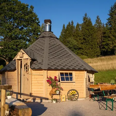 Rechtmurg 27 Hotel *