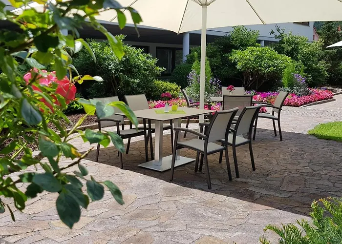 Rechtmurg 27 Hotel *